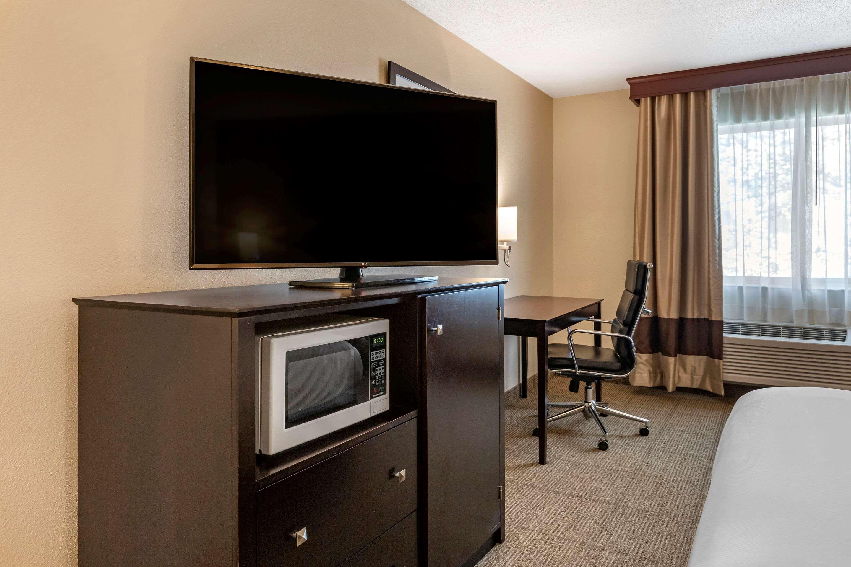 Comfort Inn & Suites Paw Paw Bagian luar foto