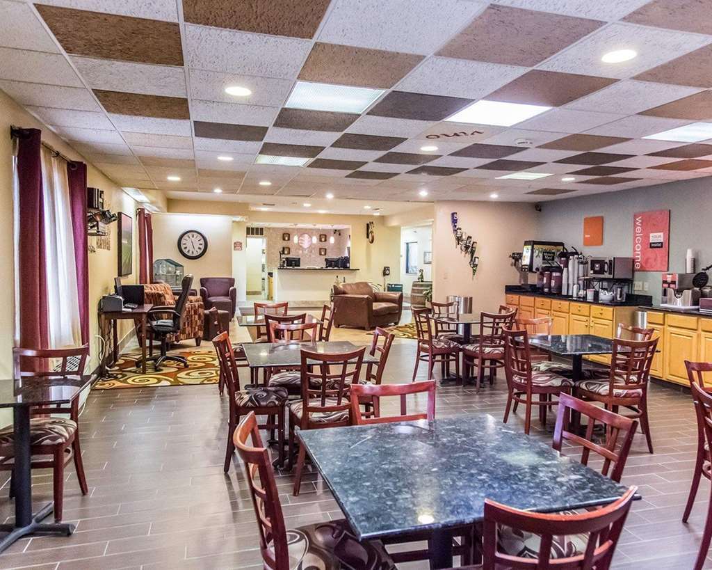 Comfort Inn & Suites Paw Paw Restoran foto